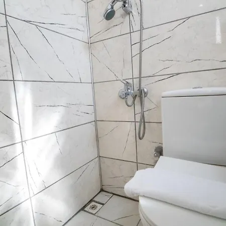 Nature View Detached House With Garden In Apartment *